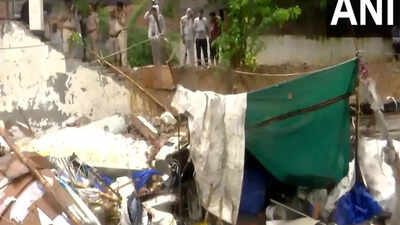 Delhi Wall Collapse: 8 dead as wall collapses in Delhi’s Hari Nagar amid heavy rains | Delhi News