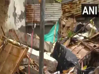 Delhi wall collapse: 49-year-old tenant arrested; landlord on run | India News