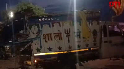 Rajasthan accident: 10 dead, several injured in pick-up vehicle–trailer truck crash | Jaipur News