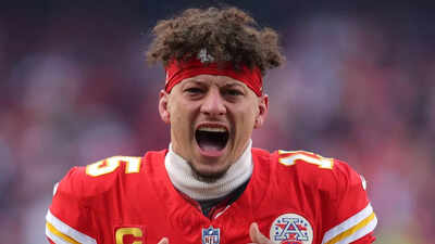 Patrick Mahomes reveals why scout team reps are his favorite part of Kansas City Chiefs training camp: “You get to try stuff” | NFL News