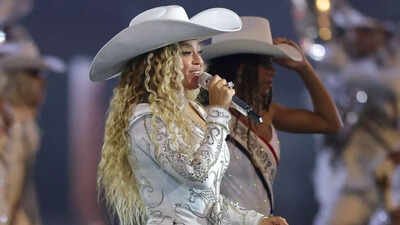 Despite NFL’s $500 fine Beyoncé turns Netflix’s “Beyoncé Bowl” into a triumph outshining the league | NFL News