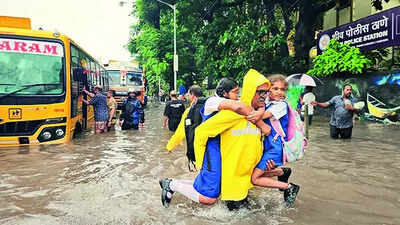 500mm in 84 hrs: 2 dead, 1 missing in Mumbai rain | India News