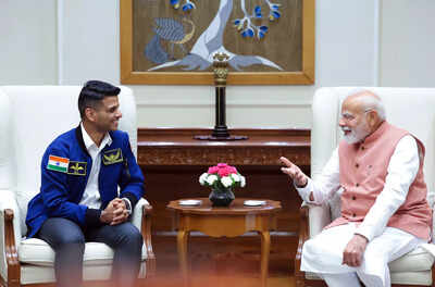 How ‘India’s secrets’ helped Shubhanshu Shukla in space: Astronaut shares experience with PM Modi – Watch | India News