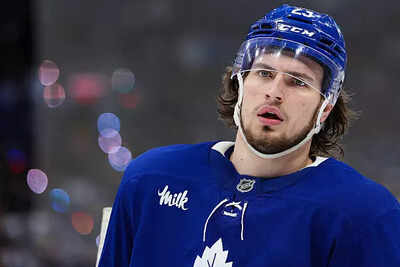 Toronto Maple Leafs’ Matthew Knies attends Grant Cruikshank and McKenna’s wedding in Wisconsin | NHL News