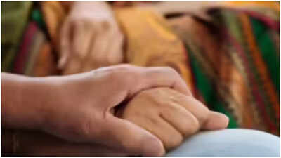 Contraceptive slip-up: Man’s Rs 200 payment failure exposes extramarital affair in China; blames pharmacy for ruining his relationship