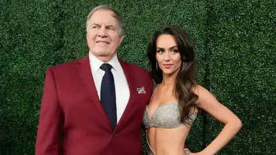 Bill Belichick shows rare smile holding hands with Jordon Hudson during Chapel Hill dinner | NFL News