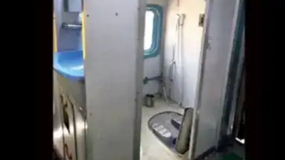 3-year-old ‘kidnapped’ Surat boy found murdered in dustbin of train washroom at Mumbai’s LTT; cousin prime suspect | Mumbai News