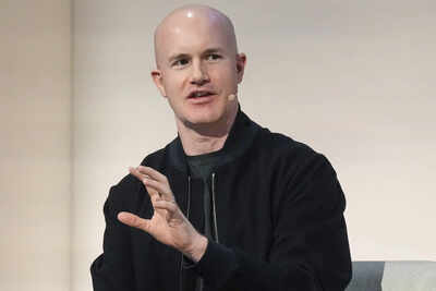 Coinbase CEO says he fired some employees who didn’t adopt AI, adds that engineers must…