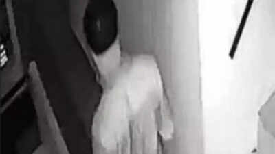 Bengaluru Sexual Assault: Knife-wielding stranger sexually harasses girl at PG in Bengaluru; flees with Rs 2,000 | Bengaluru News