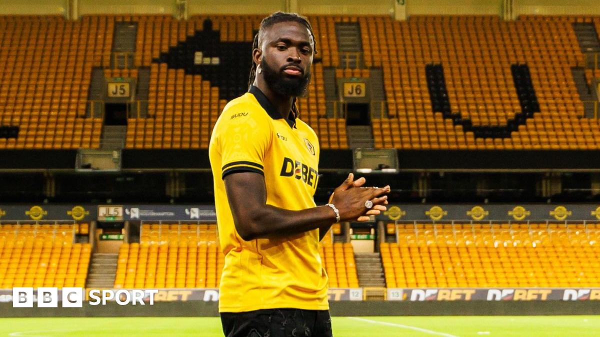 Wolves transfer news: Tolu Arokodare signs from Genk in £24m deal