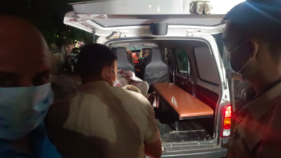 Raipur shaken by lodge murder: Pregnant teen stabs boyfriend to death, flees; confesses shocking act to mother | Raipur News