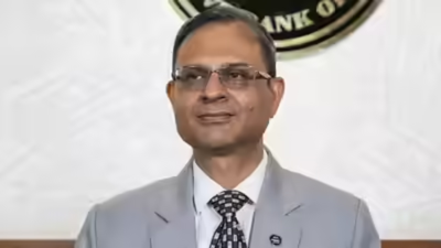 Gold as ‘new barometer’: RBI Guv says gold prices reflect global uncertainty as crude did earlier; warns of global equity market correction