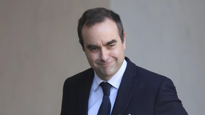 2 weeks in office: France’s new PM Sébastien Lecornu resigns hours after cabinet unveiled; Macron accepts resignation