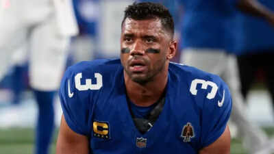 Why is Russell Wilson not playing tonight against Eagles? Giants QB sends touching message to wife Ciara amid benching | NFL News