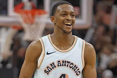 Why isn’t De’Aaron Fox playing tonight? San Antonio Spurs face unexpected setback ahead of clash with Miami Heat | NBA News