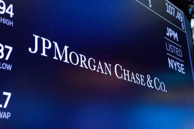 World’s largest bank JP Morgan’s CFO Jeremy Barnum: We have told bank managers to …