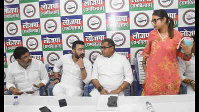 LJP(RV) authorises Chirag to take key decisions amid NDA seat-sharing talks | Patna News