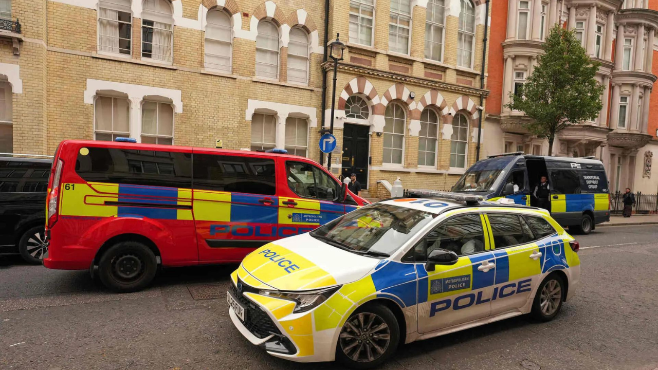 ​UK terror attack: Mass stabbing at synagogue on Yom Kippur sparks security concerns