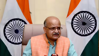 Niti CEO cites ‘Deewar’ scene to back tax reforms | India News