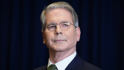 ‘Only US can act swiftly’: Argentina-Washington finalise $20 billion currency swap; Bessent assures markets will be stabilised