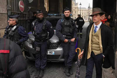 ‘French things’: Who is the fedora-hat detective investigating Louvre museum heist? Internet’s latest obsession