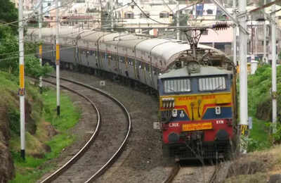 Railways to build high-speed corridors, launch Vande Bharat 4.0; minister warns poor-quality suppliers | India News