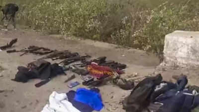 16 Naxals surrender in Chhattisgarh: Carried Rs 48 lakh bounty; disillusioned by violence | India News