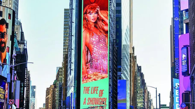 2.7m album sales on Day 1: Swift breaks own record with ‘The Life of a Showgirl’