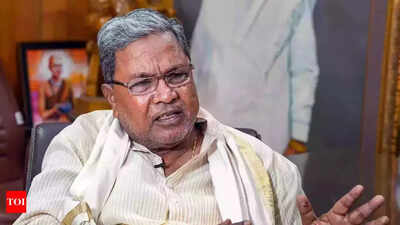‘There will be no kranti’: CM Siddaramaiah loses cool; snaps at minister, journalists over Lingayat question | Hubballi News