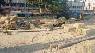 4-year-old girl kidnapped, found bleeding near Kolkata; grandfather arrested | Kolkata News