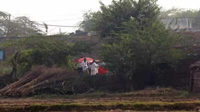 Delhi car blast: Sleepless night in Faridabad village where terror module’s 2nd car found | Gurgaon News