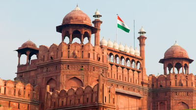 Delhi Blast: Red Fort, Lal Qila Metro Station Closed Amid Security Concerns | Delhi News