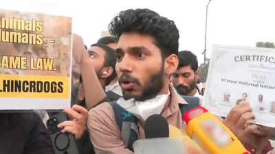 Delhi pollution: Citizens protest against toxic air in Capital; demand action | India News