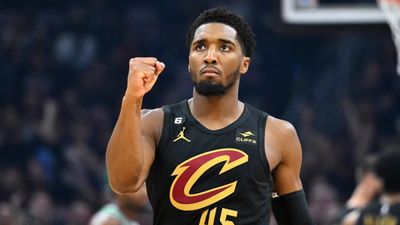 Is Donovan Mitchell playing tonight vs the Atlanta Hawks? Latest update on the Cleveland Cavaliers star’s injury report (November 2, 2025) | NBA News