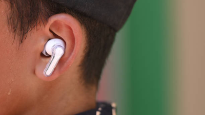 Man claims he suffered eardrum damage after using noise-cancelling earbuds regularly for two years