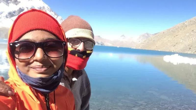 Nepal trek tragedy: Missing Surat father-daughter duo found buried under snow near Annapurna range | Surat News