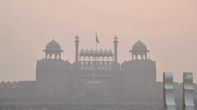 Delhi: Car blast near Red Fort Metro Station, several vehicles catch fire | India News