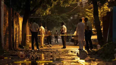 Horror night in Bengaluru: Gynaecologist drugged, robbed by domestic helpers; Nepal couple on the run | Bengaluru News