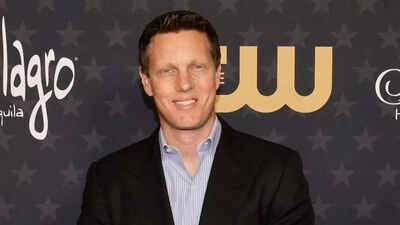 $108-bn hostile bid: Paramount moves to take over Warner Bros; challenges Netflix’s $72-bn offer