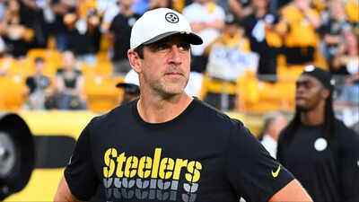 Pittsburgh Steelers QB Aaron Rodgers rumored to join Green Bay Packers’ rival if he returns in 2026 season | NFL News
