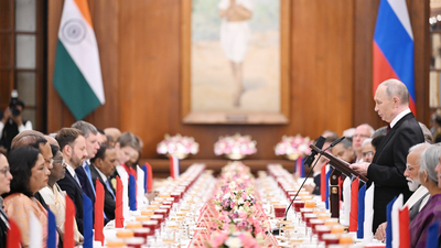 President Murmu’s banquet dinner for Putin: Jhol momo, saffron pulao, bharwan aloo & more; what was on the menu | India News