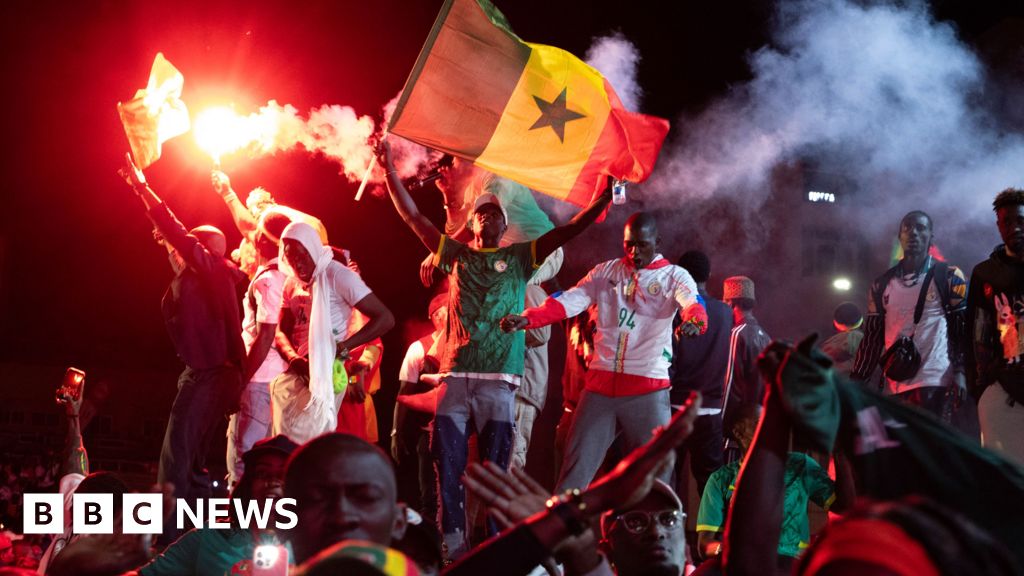 Senegalese fans celebrate dramatic Afcon win