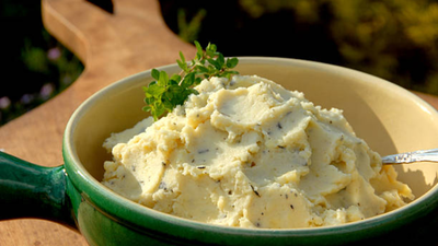 Diabetes diet alert: Expert reveals these common foods spike your blood sugar more than sugar itself |