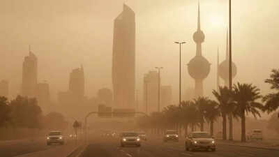 Kuwait on alert: Authorities issues weather warning as winds cross 60 km/h, temperatures dip below 3°C | World News