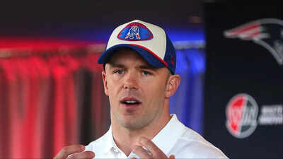 Robert Spillane injury update: Patriots linebacker left AFC championship game with ankle injury and was questionable to return | NFL News