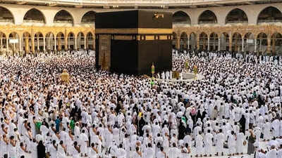 UAE Prayer Timings 2026: New year changes to Fajr–Isha schedule, Friday prayers and traffic advisory | World News