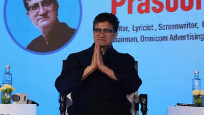 Prasoon Joshi reflects on intersection of artificial intelligence, creativity and human imagination at DNPA Conclave 2026 | India News