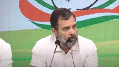 ‘Let us do it together’: Rahul Gandhi cuts in as minister Ashwini Vaishnaw speaks – watch | India News