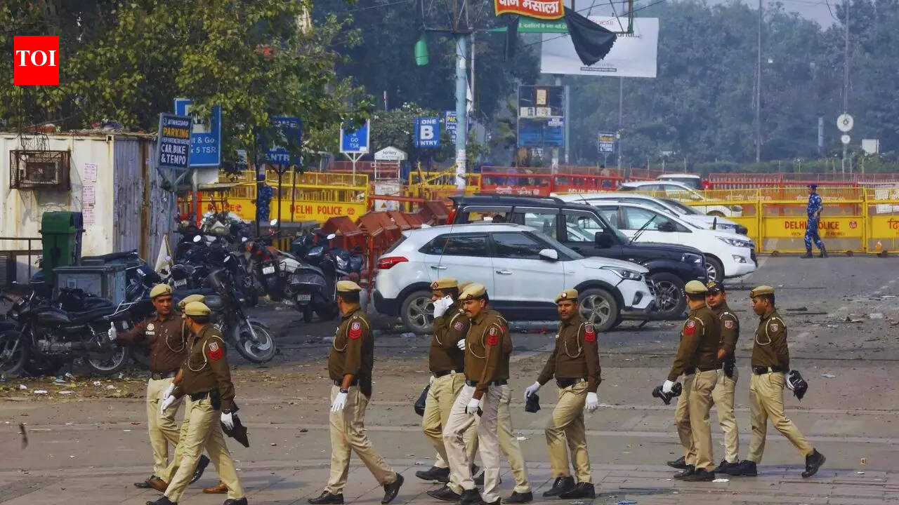 Delhi on high alert: Hawk eye on vehicles entering city after intelligence reports suggest possible terror attack | Delhi News