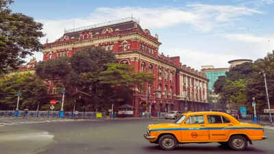 Kolkata Earthquake: Earthquake jolts Kolkata, panic among residents | Kolkata News